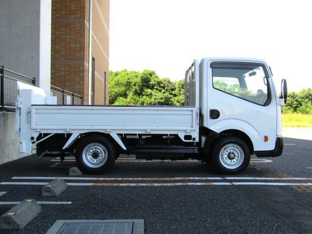 0fc0852cab261d611a46ae08d24d4204.jpg