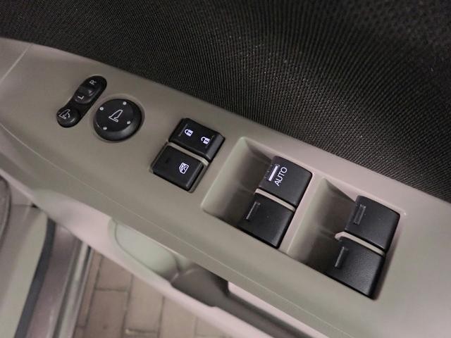 0207791A30260904W00311.jpg