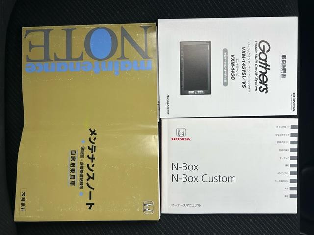 0207992A30260904W00115.jpg
