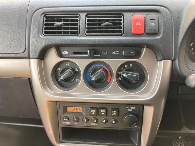0803983A30210315W00211.jpg