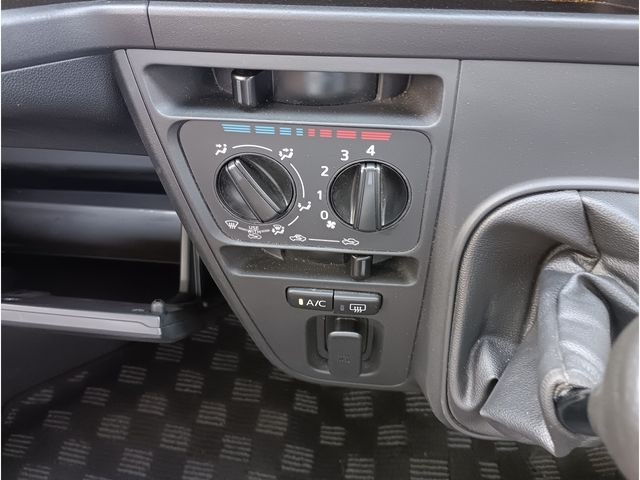 536c2851a62643a70d193973287a0a1f.jpg