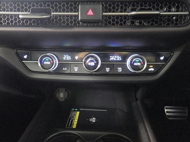 0201190A30260718W00813.jpg