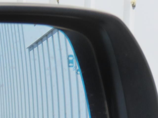 0520217A30260420W00807.jpg