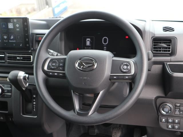 0200525A30261018W00105.jpg