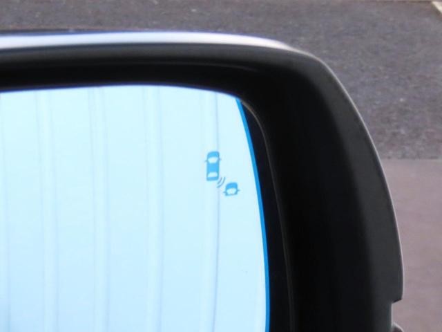 0520217A30260423W00211.jpg