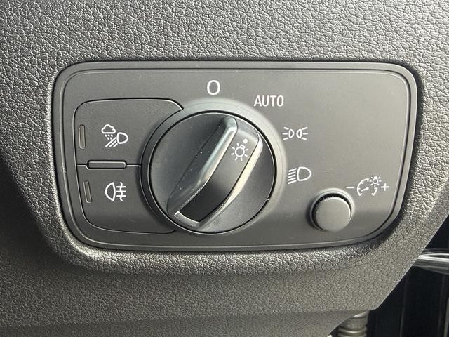 0204437A30260820W00109.jpg