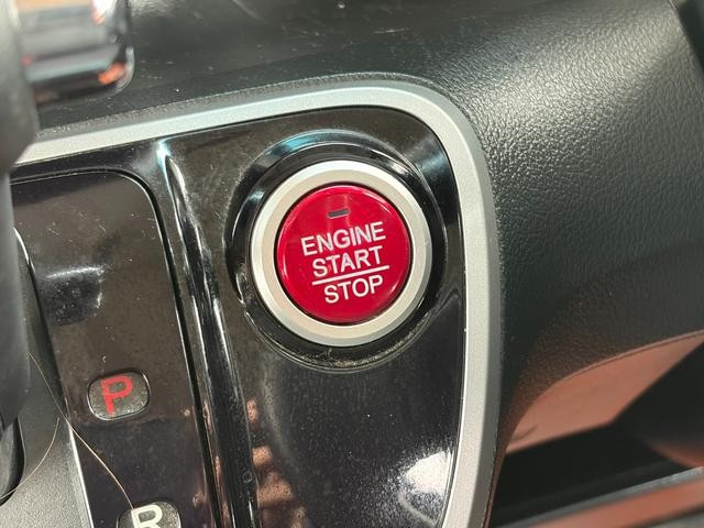 0207151A30260810W00107.jpg