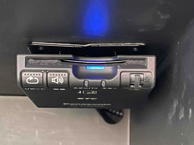 0201924A30260621W00107.jpg
