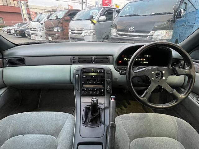 0805011A30261022W00107.jpg