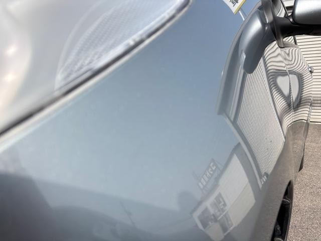 0303642A30260907W00111.jpg
