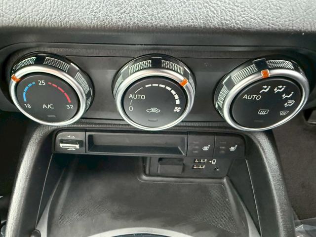 0530142A30260429W00110.jpg