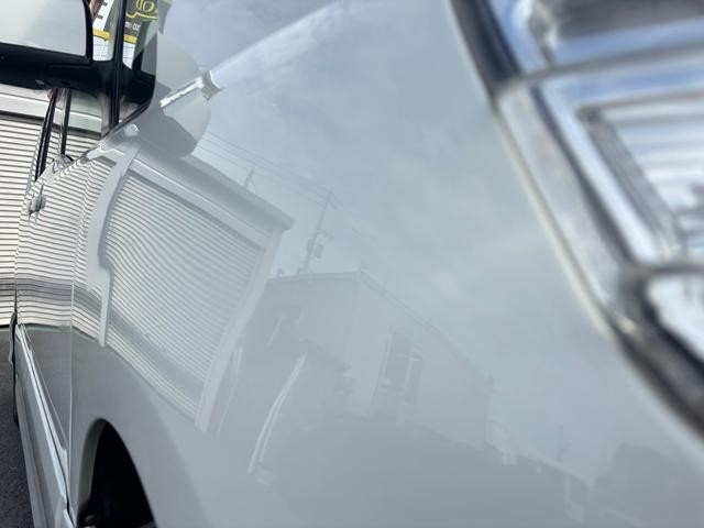 0303642A30260916W00210.jpg