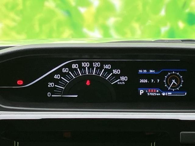 25050351_carP_l_8.jpg