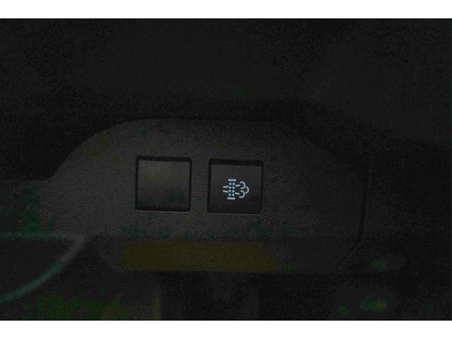 0208393A30260516W00114.jpg