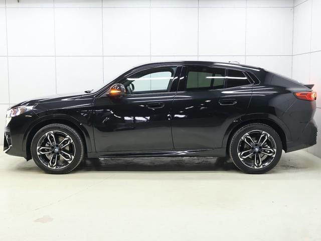 9572169A30260719W00208.jpg