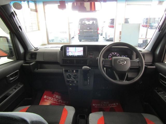 0701563A30261022W00305.jpg