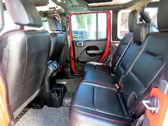 f176dce655c19a735e31ec34d3b5866e.jpeg