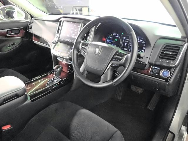 0203825A30261009W00519.jpg