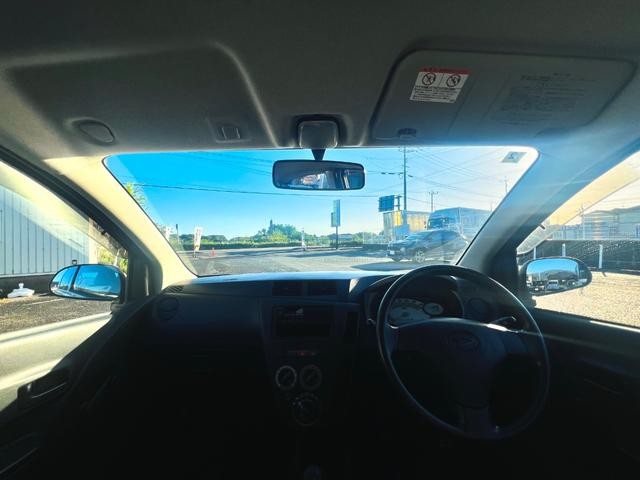 0803309A30261028W00216.jpg