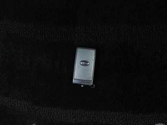0520029A30260809W01517.jpg