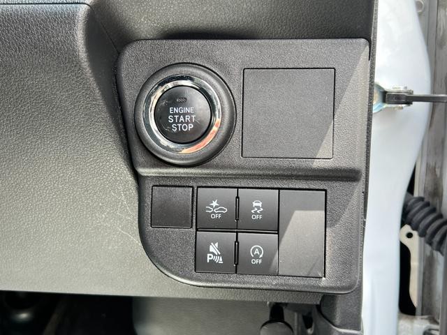 0500338A30260515W00215.jpg