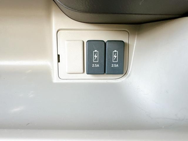 0203922A30260531W00417.jpg