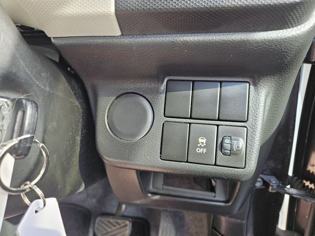 9ba9f250752c47f28d5f7a271847651f.jpg