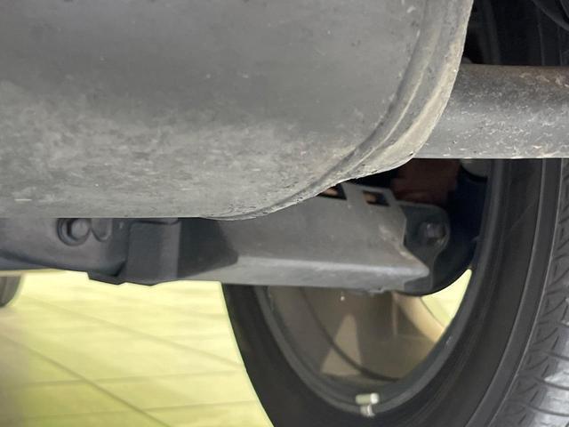 24008402_carP_l_20.jpg