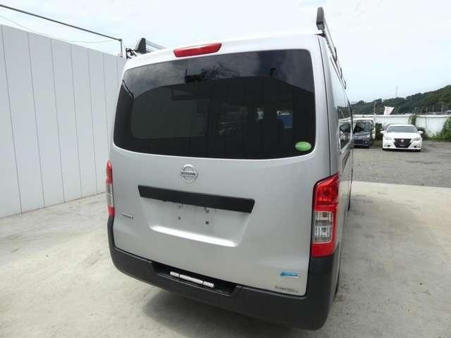 c33936894906fea70686f3351646bd3b.jpg