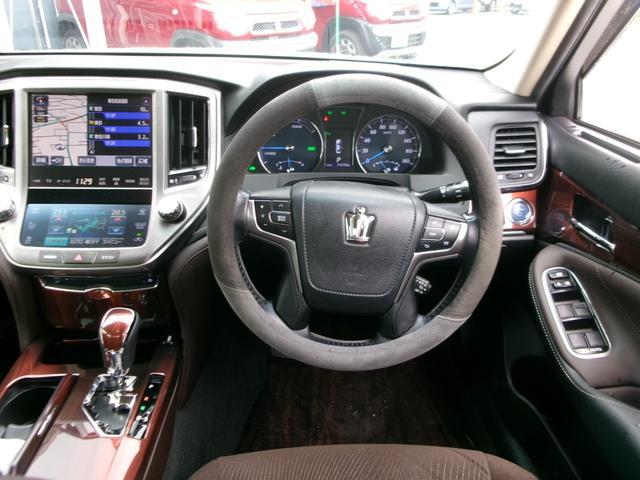 0402498A30260628W00111.jpg
