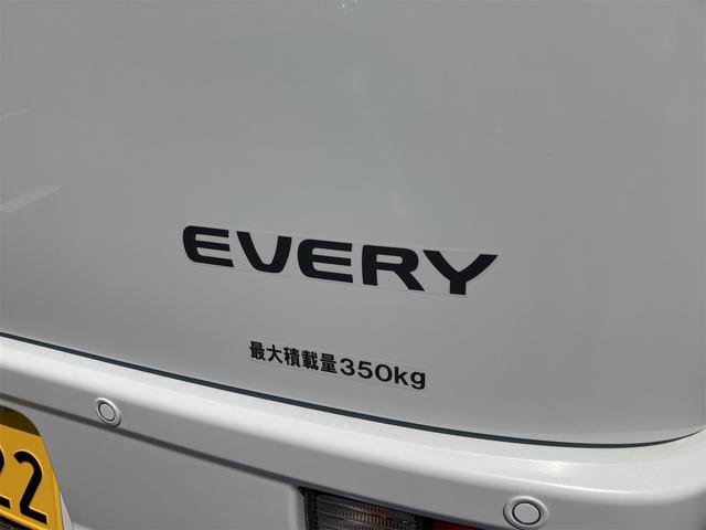 0208596A30260518W00419.jpg