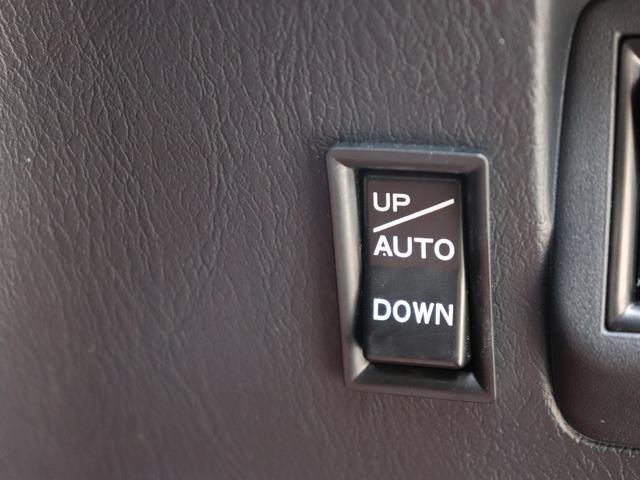 0208719A30261025W00214.jpg