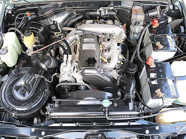 2f18a683d1ee8e3e0f9a410f70f4f447.jpg