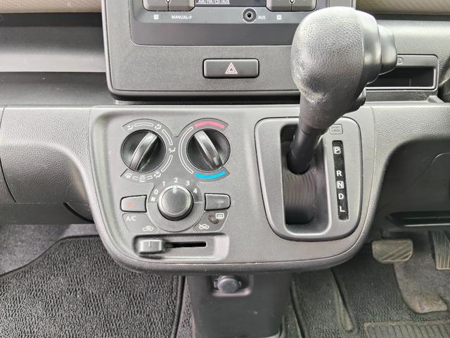 0401984A30260523W00103.jpg