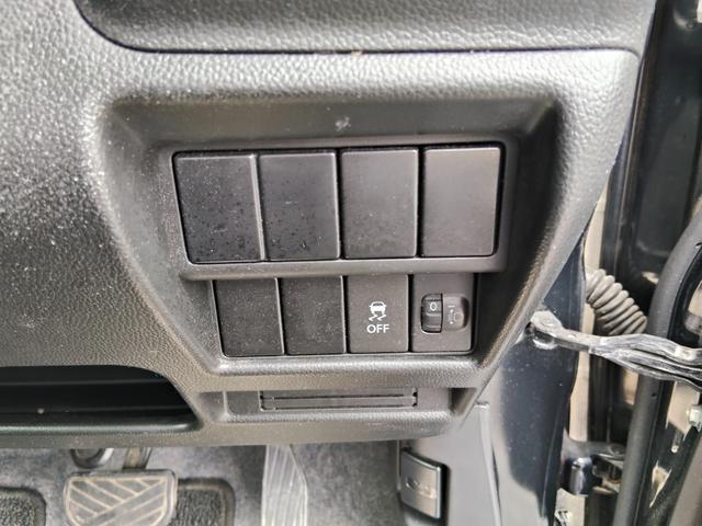 0401984A30260523W00105.jpg