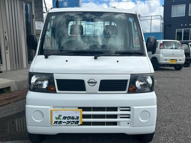 0301945A30260829W00103.jpg