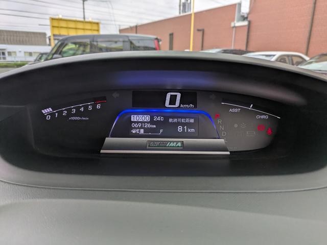 0204992A30260925W00517.jpg