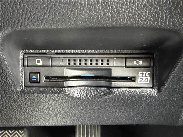 26945611_carP_l_8.jpg