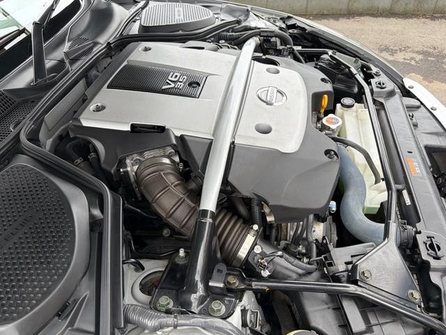 0404361A30260905W00110.jpg
