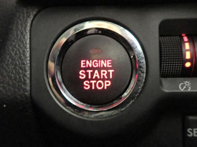 0230024A30260806W00314.jpg