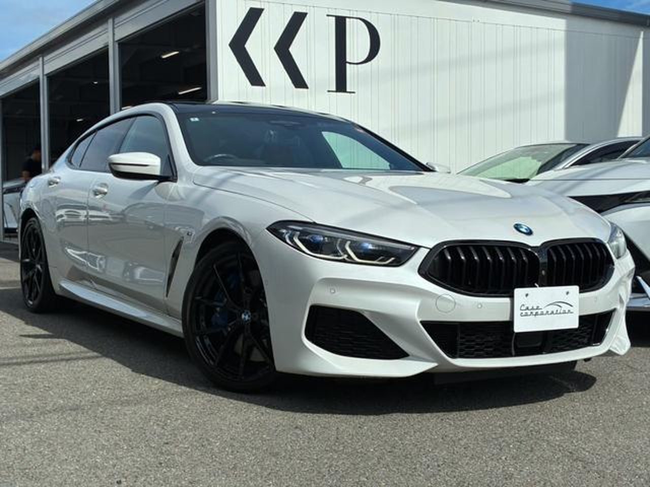 2020 BMW 8, photo 1 of 1