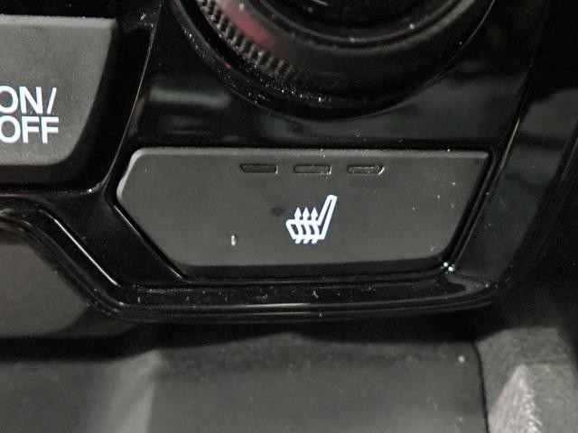 0206157A30260821W00107.jpg