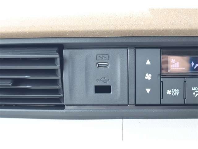 190e6bc300ae9e18e913888003c2e772.jpg