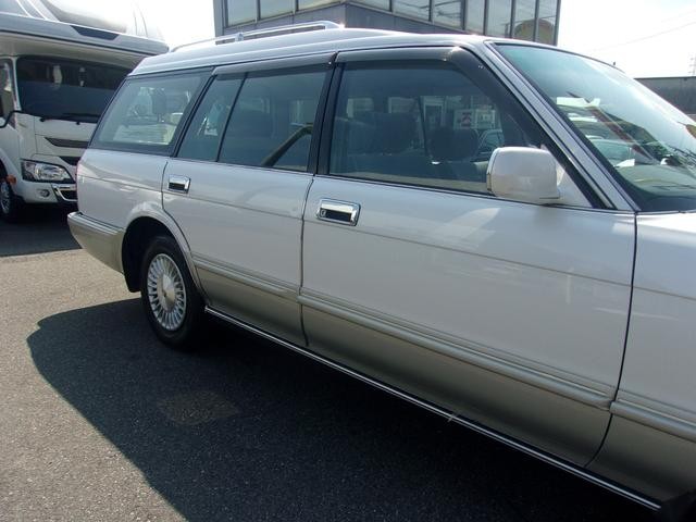 0204560A30260717W00103.jpg