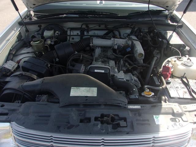 0204560A30260717W00108.jpg