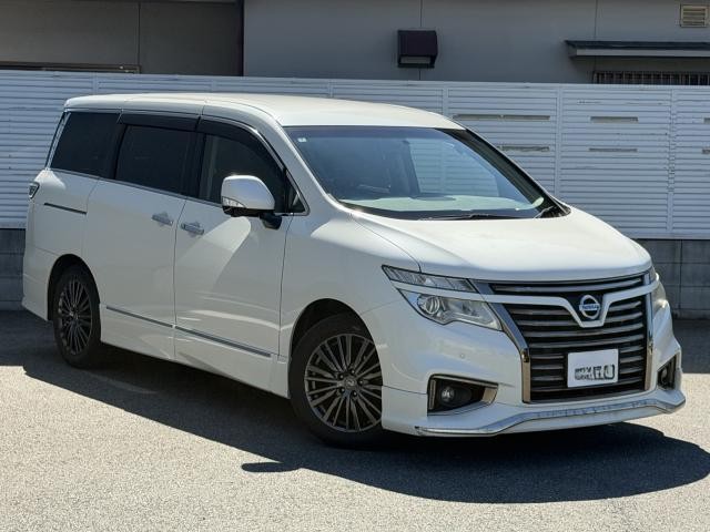 26989668_carP_l_2.jpg