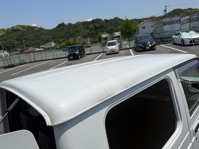 0602441A30260519W00106.jpg