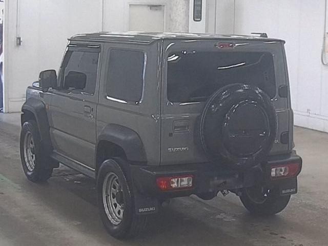 25576896_carP_l_10.jpg