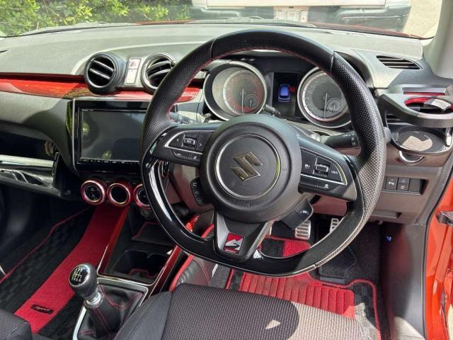 24406984_carP_l_15.jpg