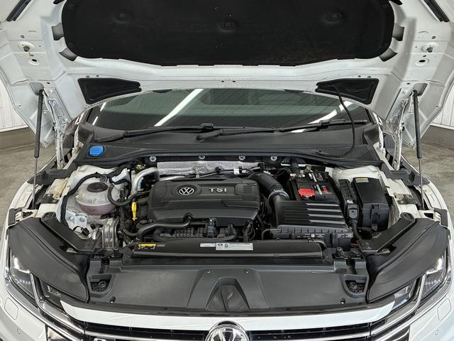 0206517A30260927W00101.jpg